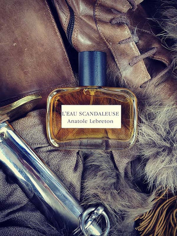 L’EAU SCANDALEUSE